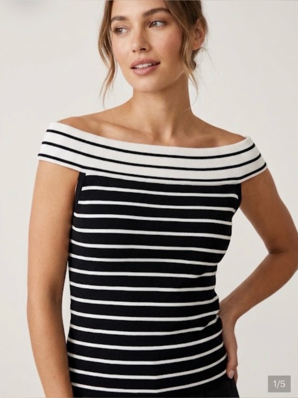 Striped Off-Shoulder Black and White Carducci Top Size S
